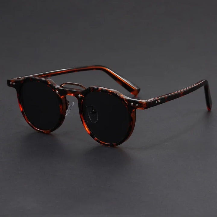 Stylish Sunglasses for Ultimate Sun Protection and Comfort