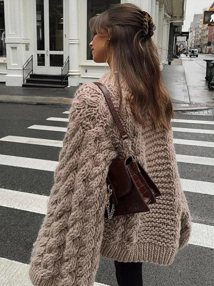 Women’s Oversized Knitted Sweater | Cable Knit with Balloon Sleeves