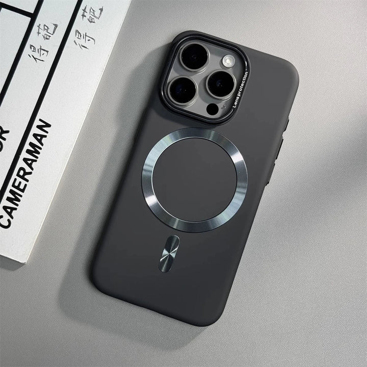 Sleek Protective Case for iPhone - Durable and Stylish Design