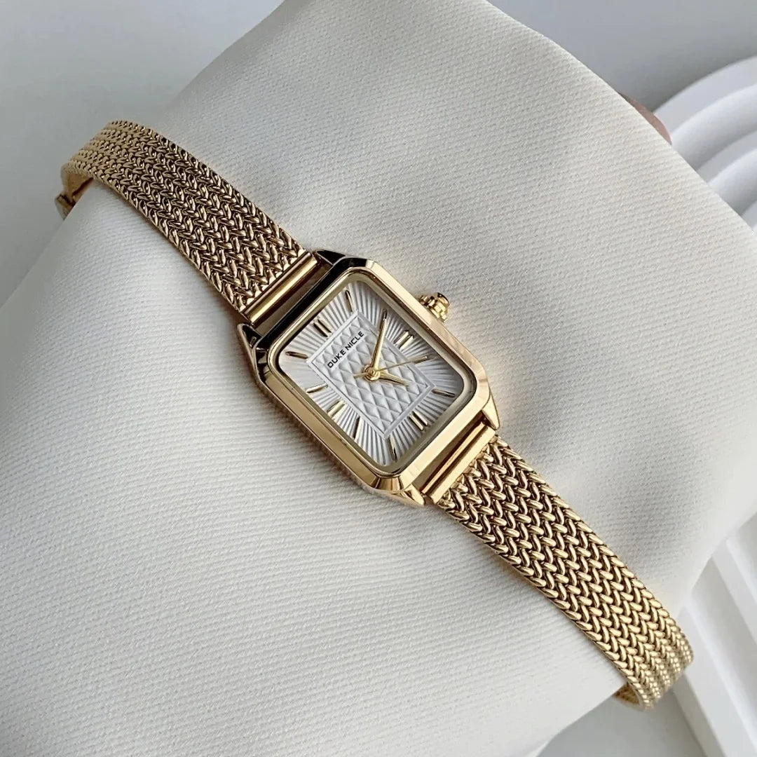 Stylish Wristwatch for Everyday Wear and Special Occasions