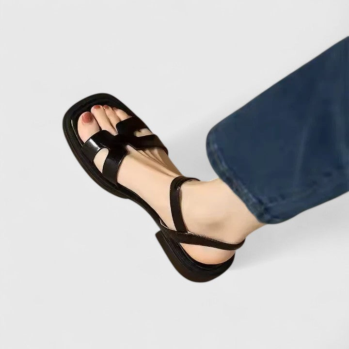Deliane | Women's Elegant Flat Sandals