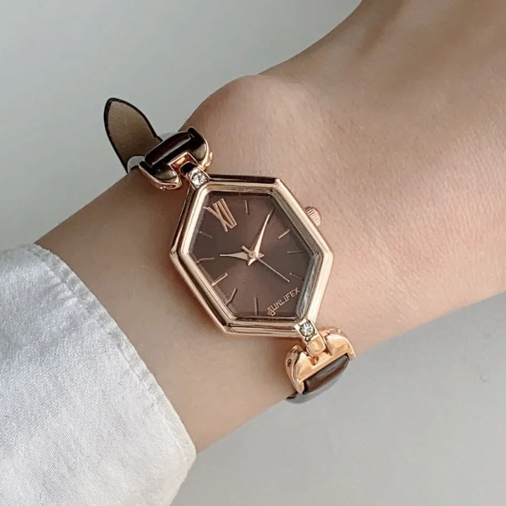 Elegant Wristwatch for Timeless Style and Precision