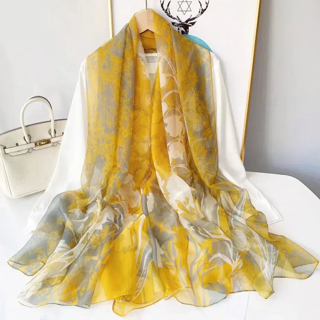 Women's Cozy Scarf for Chilly Weather
