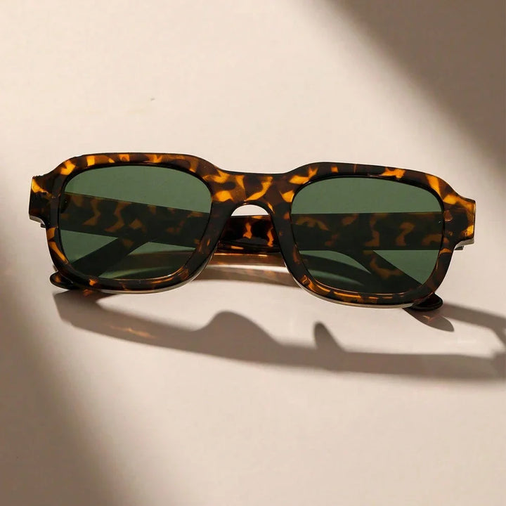 Retro Sunglasses for Vintage Style and Fashionable Look