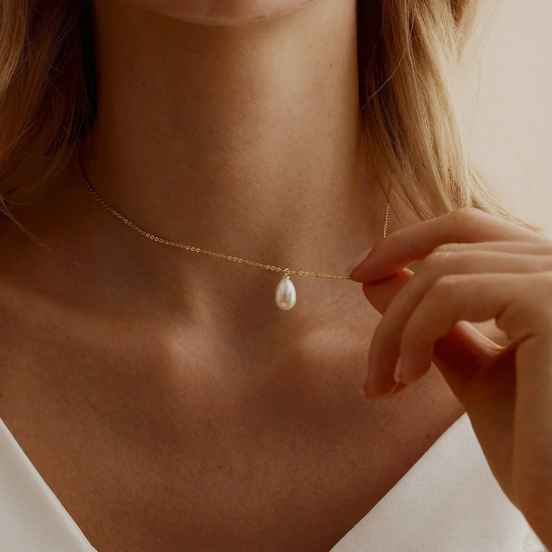 Elegant Pearl Necklace for Timeless Style and Sophistication