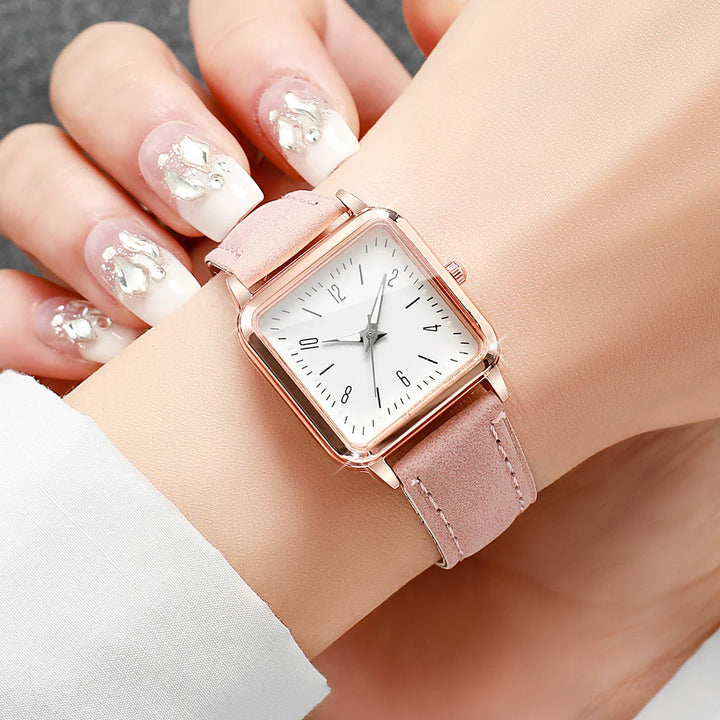 Elegant Rose Gold Wristwatch for Timeless Style and Precision