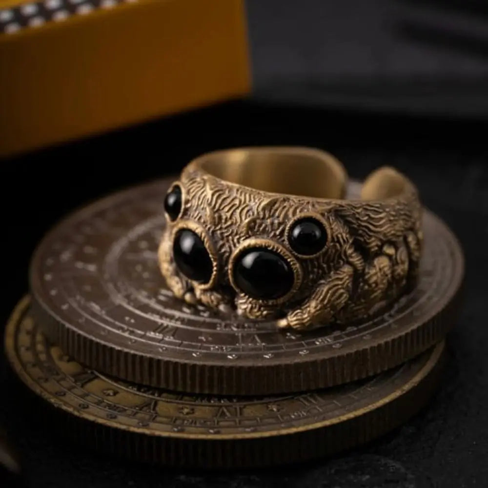 Elegant Spider Ring for Unique Fashion Statement