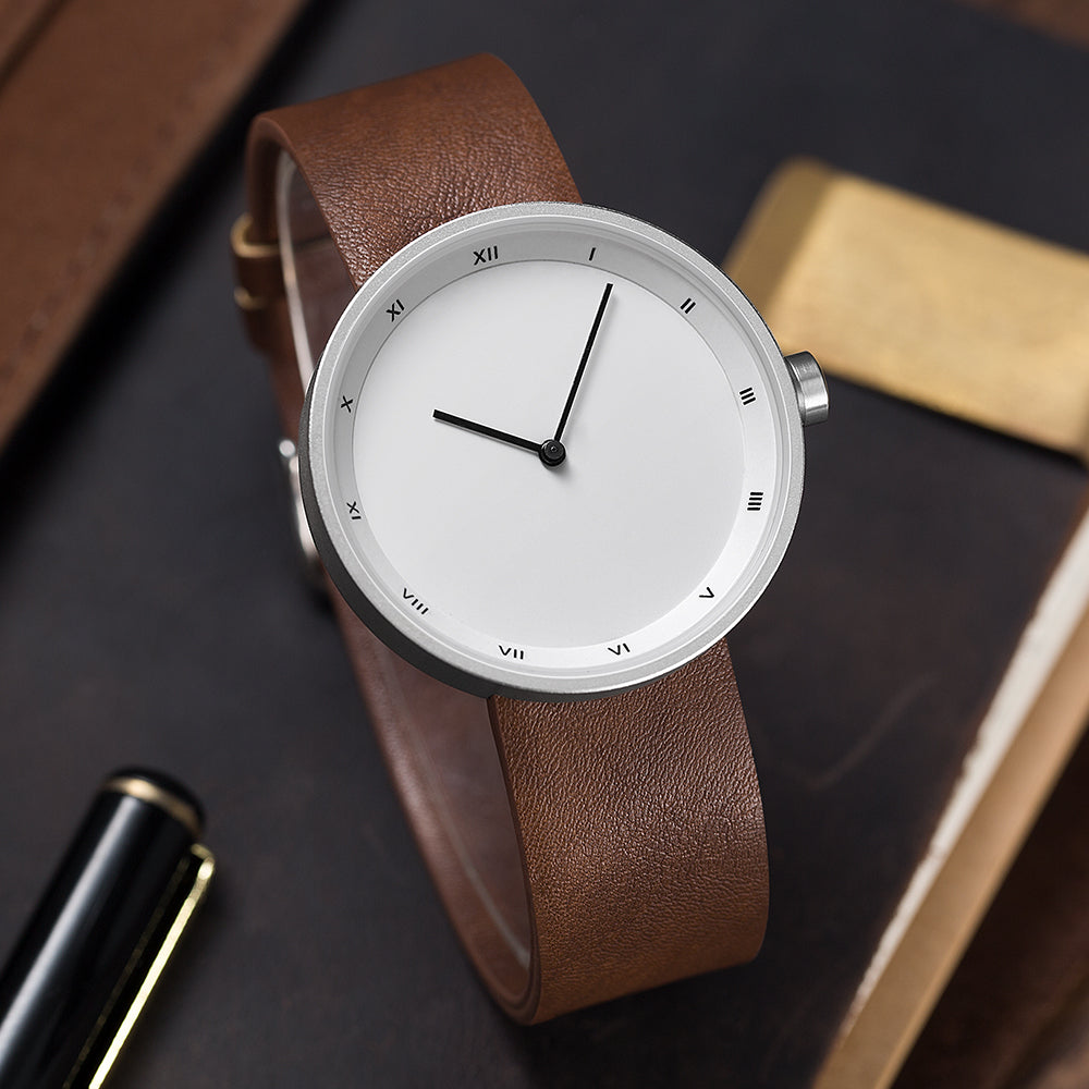 Sleek Minimalist Timepiece for Effortless Style-Omni Prime Goods