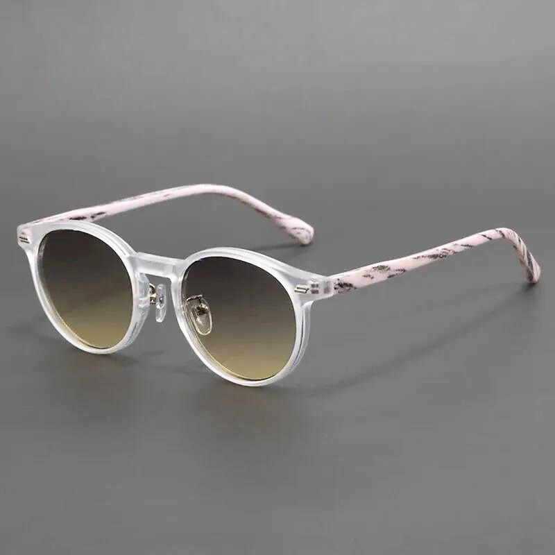 Stylish Desert-Inspired Sunglasses for Ultimate Sun Protection