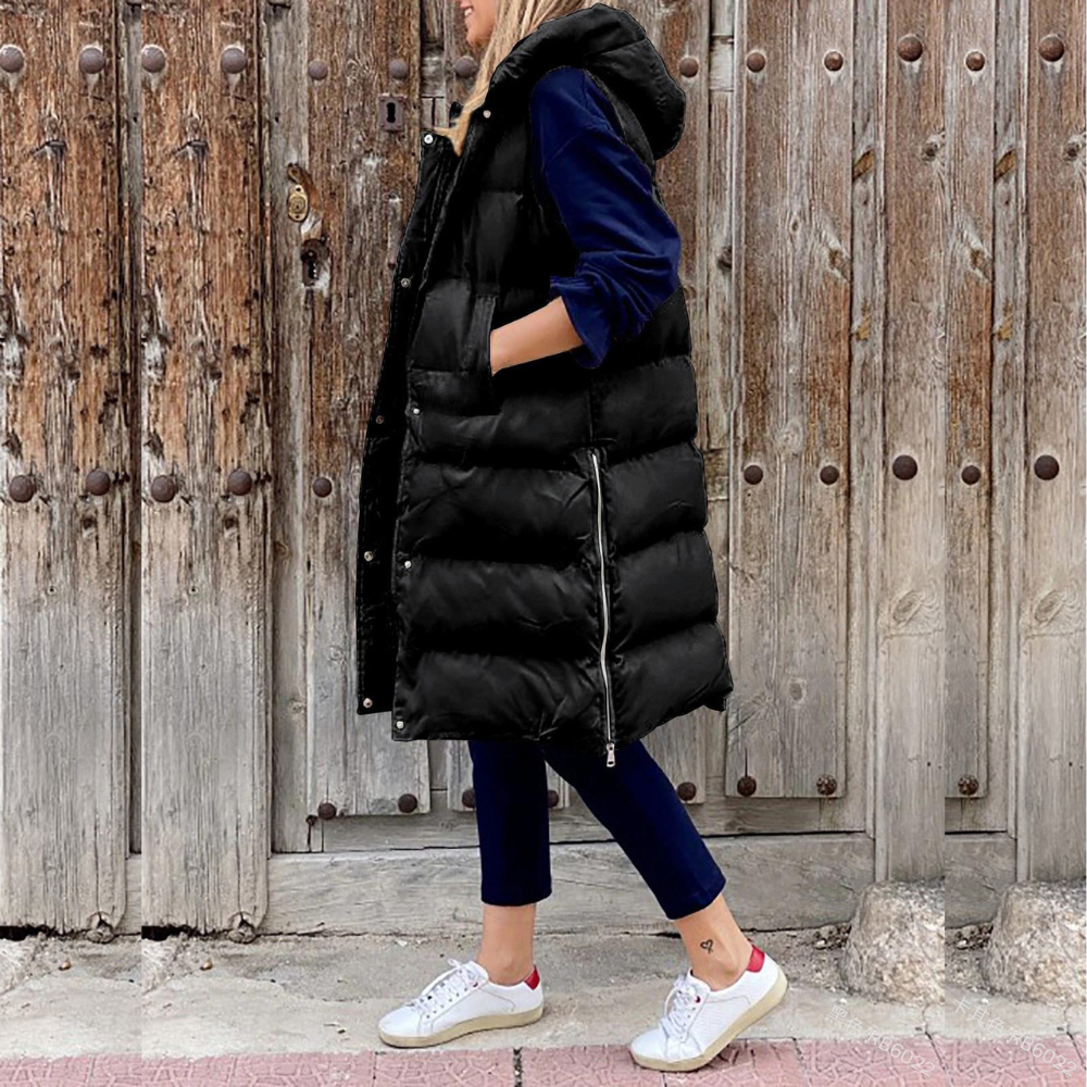 Women's Hooded Sleeveless Jacket with Buttons
