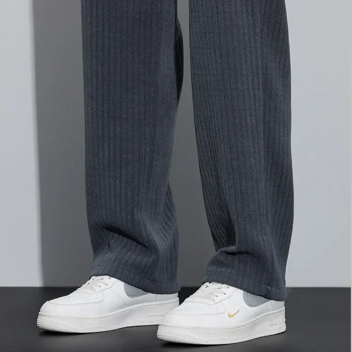 Eero | Men's Comfortable Corduroy Pants for Fall