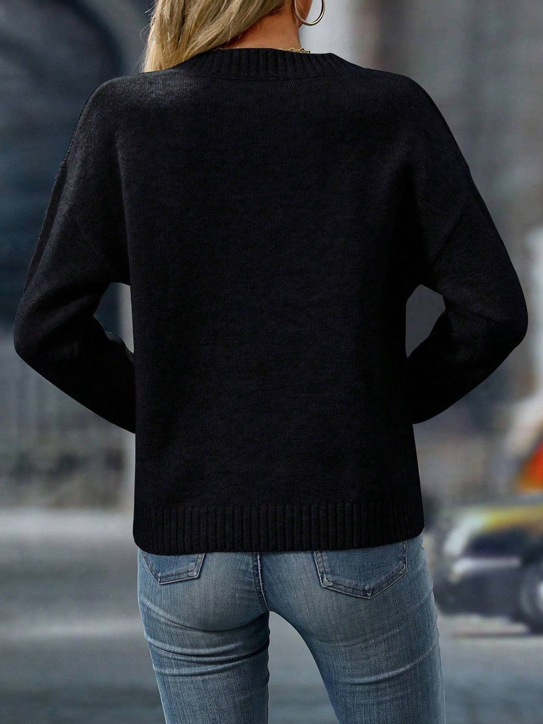 Women's Casual Knit Pullover Sweater with V-Neck Design