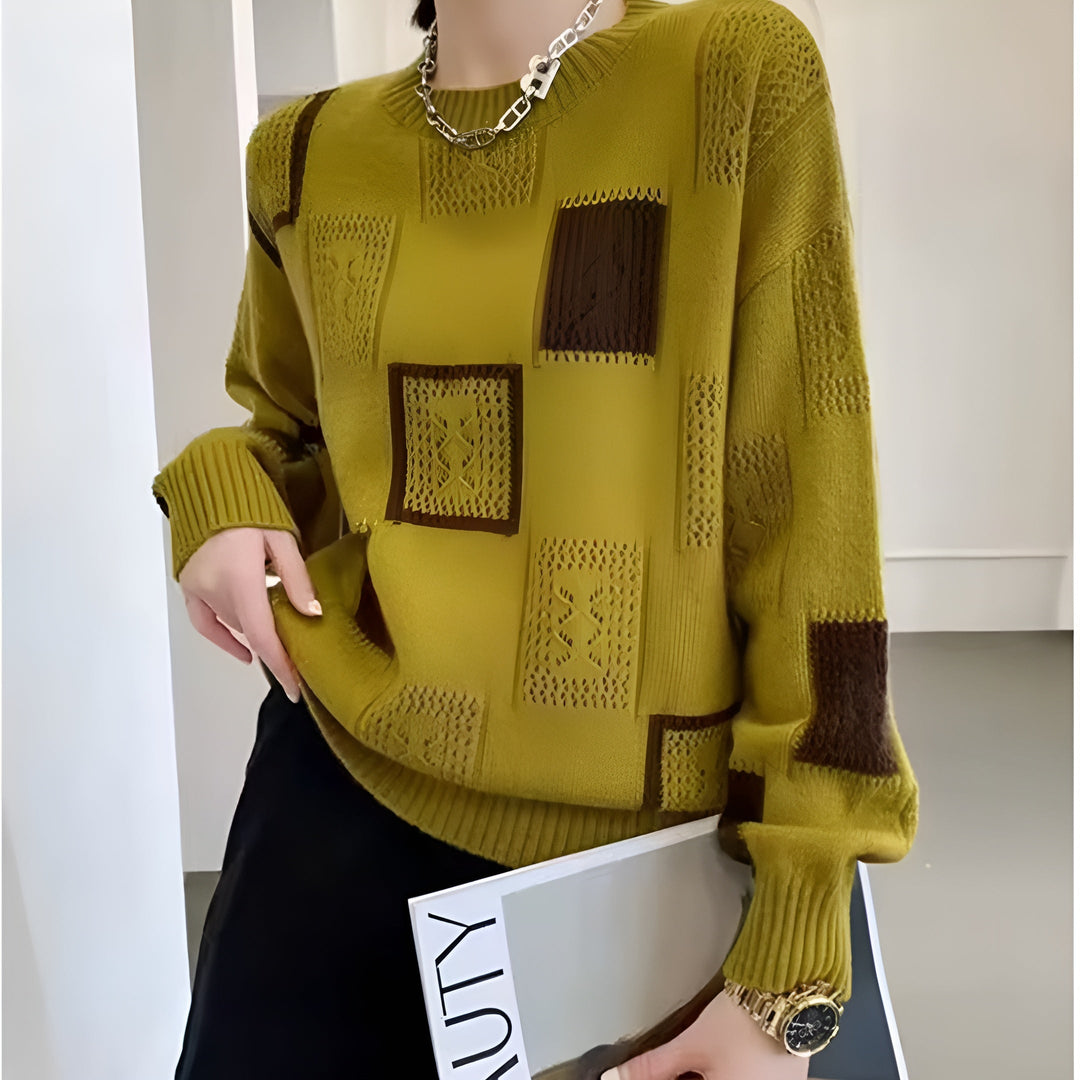 Women's Relaxed Fit Round-Neck Knit Sweater