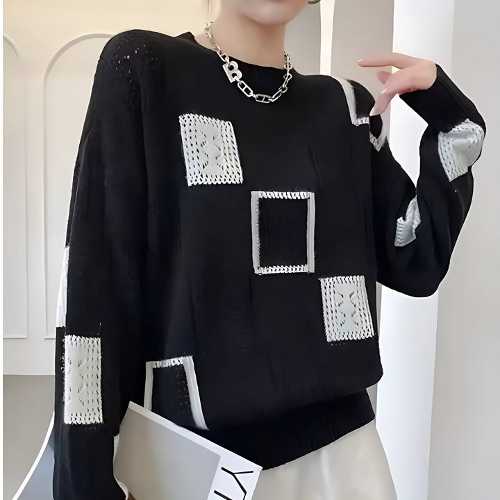 Women's Relaxed Fit Round-Neck Knit Sweater