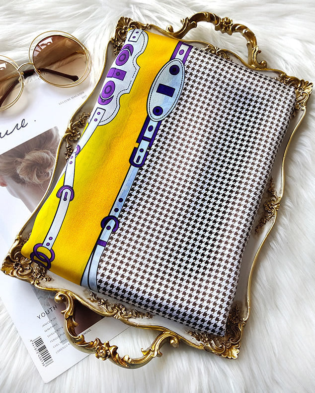 Women's Stylish Scarf for All Seasons