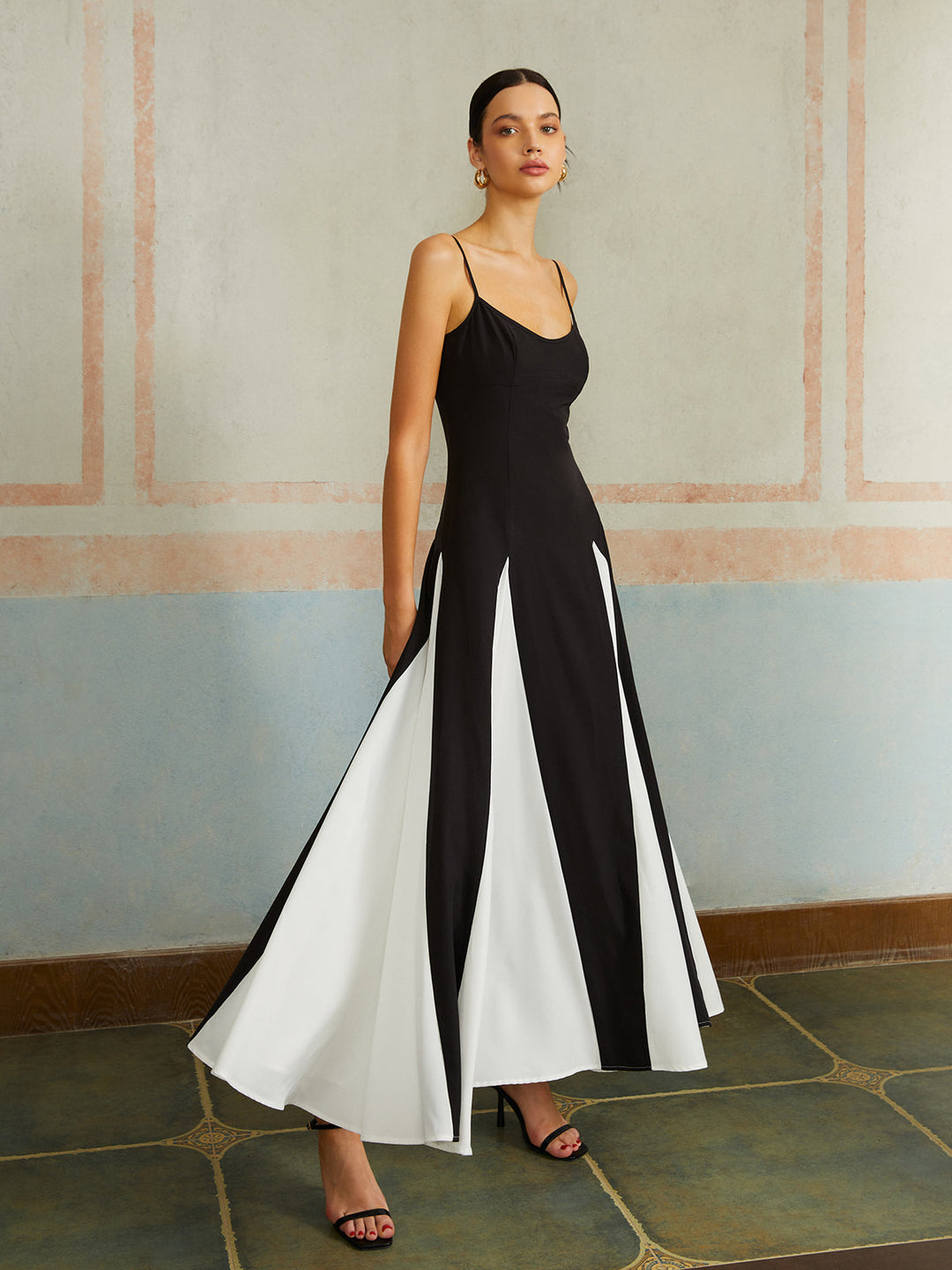 Women's Color Block Spaghetti Strap Maxi Dress