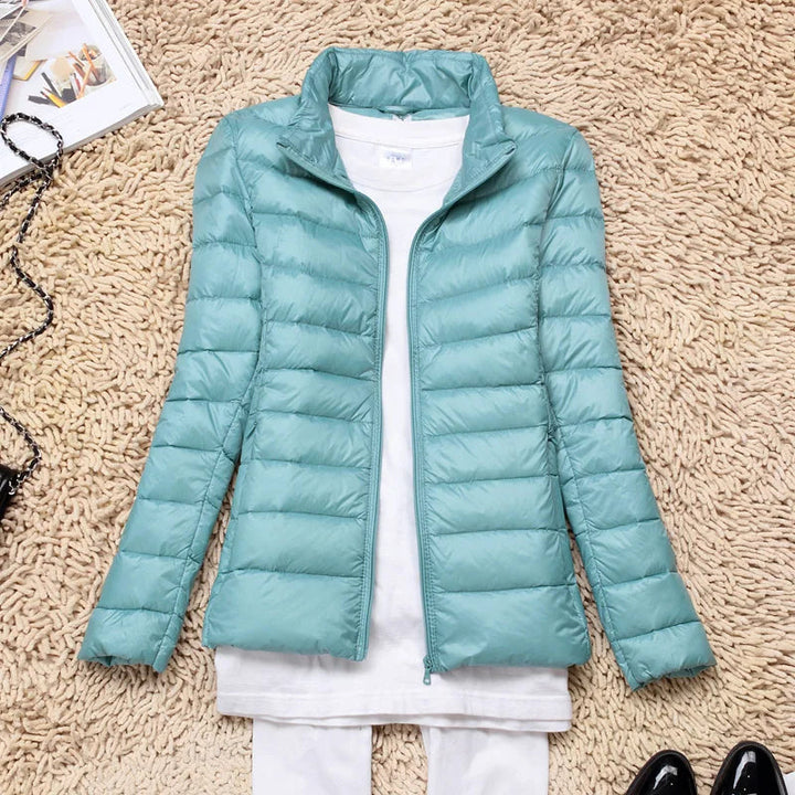 Women's Foldable Hooded Jacket with Long Sleeves