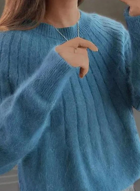 Women's Fluffy Textured Sweater with Round Neck