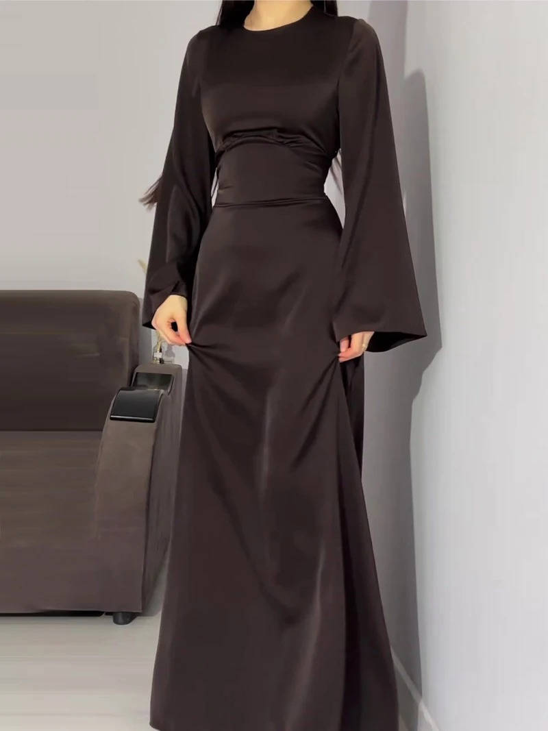 Women's Satin Back Lace Up Maxi Dress with Round Neck and Long Sleeves