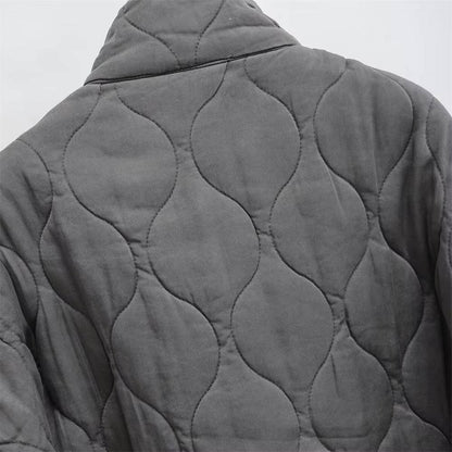 Leichte gesteppte Jacke für Damen mit Baumwollfüllung und Reißverschluss