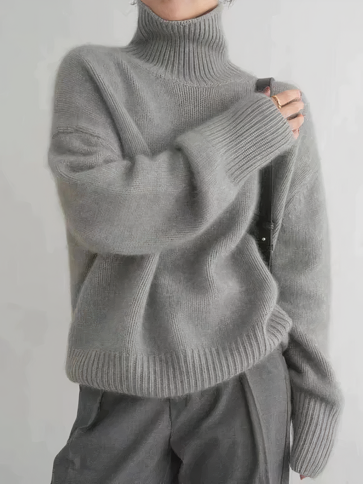 Women's Turtleneck - Cozy Elegance for Every Occasion