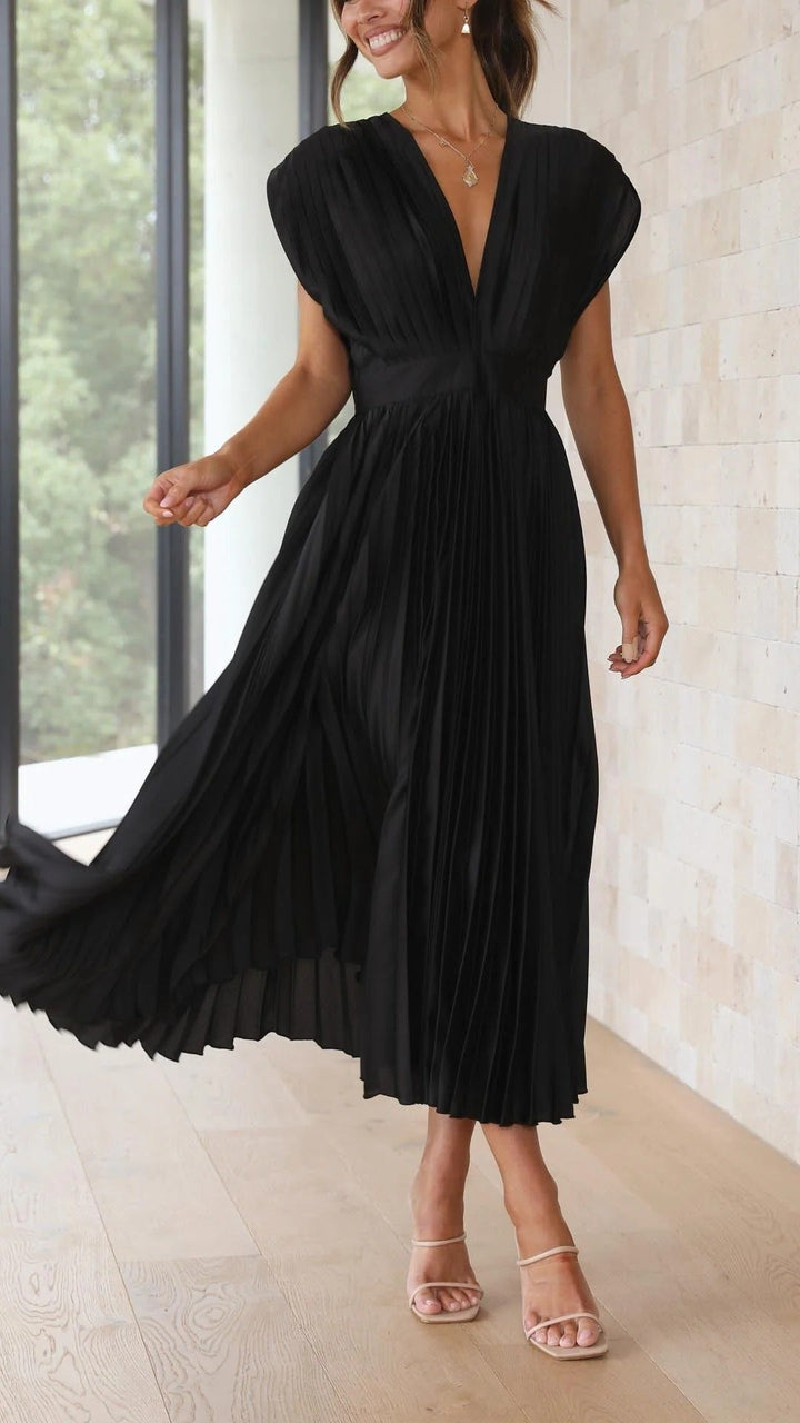 Women's Pleated V-Neck Long Dress