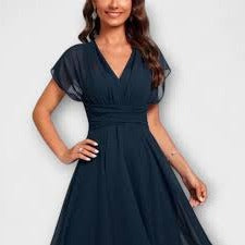 Women's Flared V-Neck Midi Dress for Stylish Summer Wear
