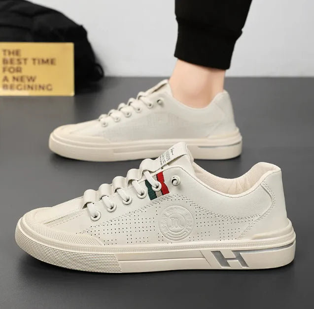 Lachlan | Stylish Men's Sneakers with Lacing and Low Cut | White & Beige