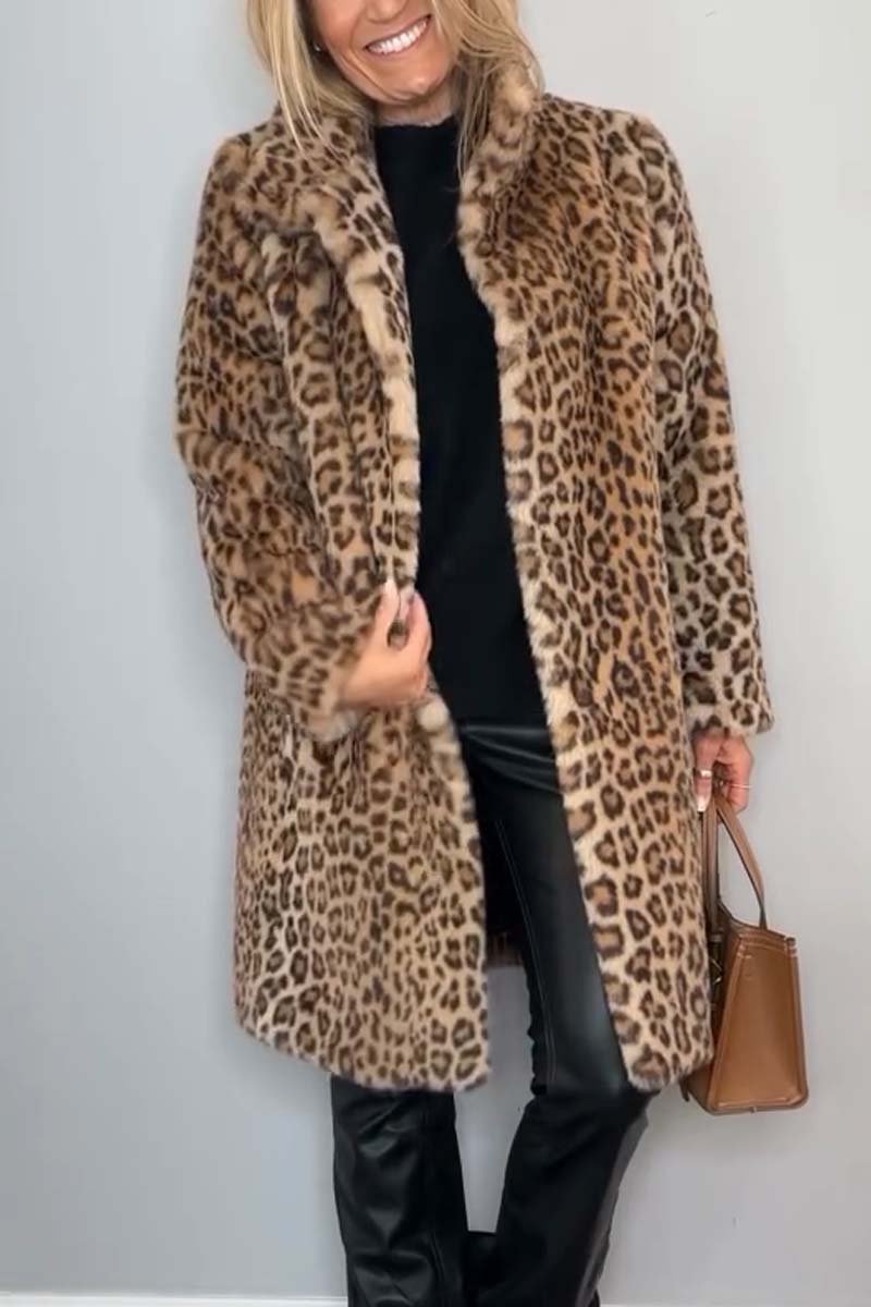 Women's Classic Winter Coat with Leopard Print