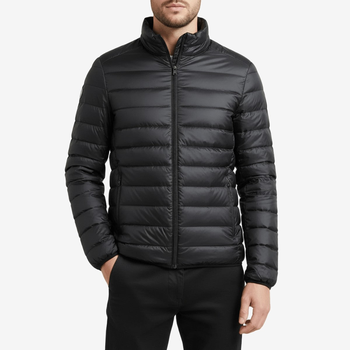 Leichte Steppjacke für Herren mit Daunenfüllung für wohlige Wärme