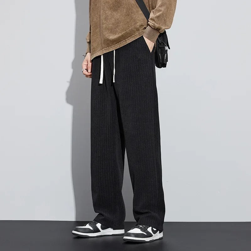 Eero | Men's Comfortable Corduroy Pants for Fall