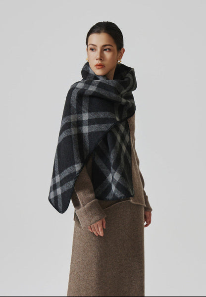 Vändbar rutig halsduk för kvinnor med dekorativa filtsömmar