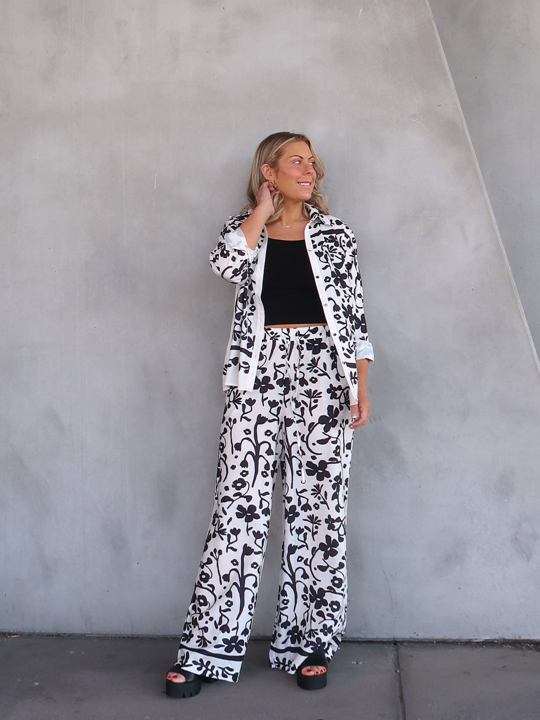 Natalie | Women's Floral Print High-Waisted Wide Leg Pants