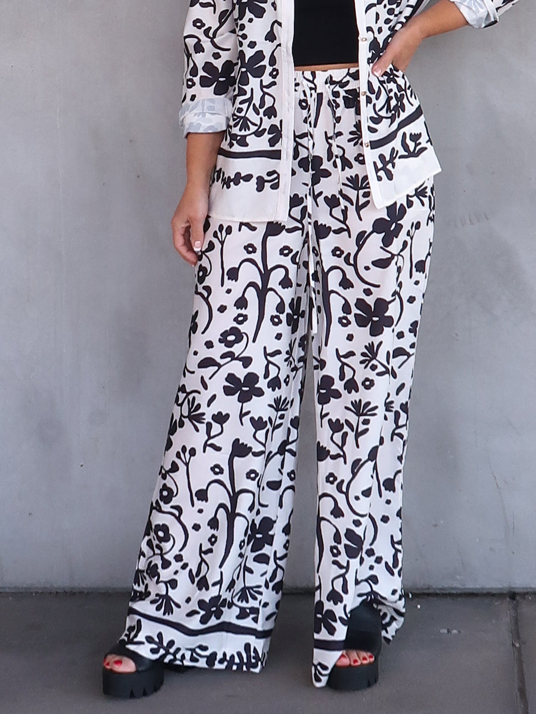 Natalie | Women's Floral Print High-Waisted Wide Leg Pants