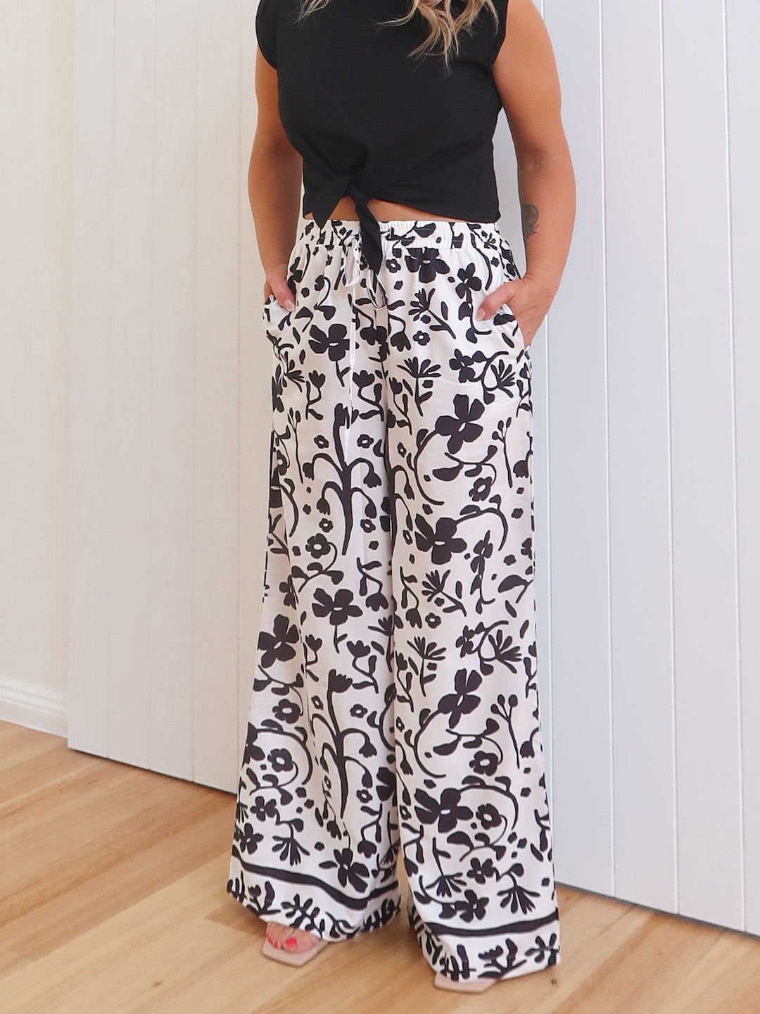 Natalie | Women's Floral Print High-Waisted Wide Leg Pants