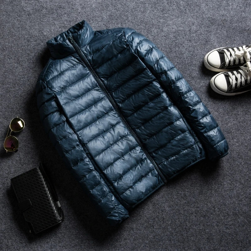 Men's Lightweight Water-Resistant Packable Puffer Jacket