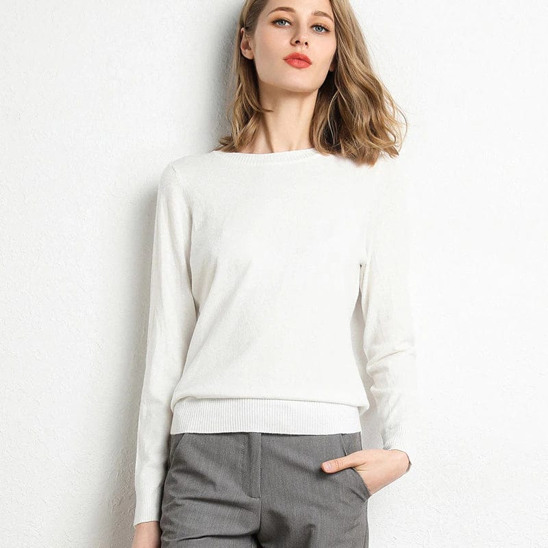 Women’s Classic Long-Sleeve Round-Neck Sweater