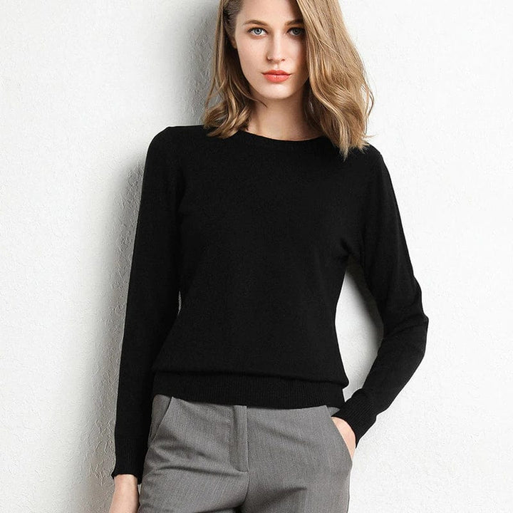 Women’s Classic Long-Sleeve Round-Neck Sweater