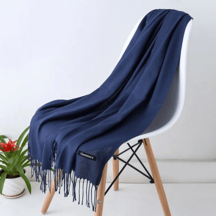 Women's Cozy Winter Scarf