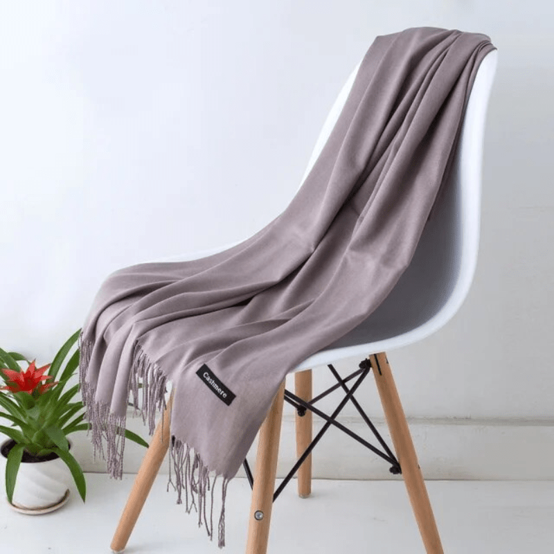 Women's Cozy Winter Scarf