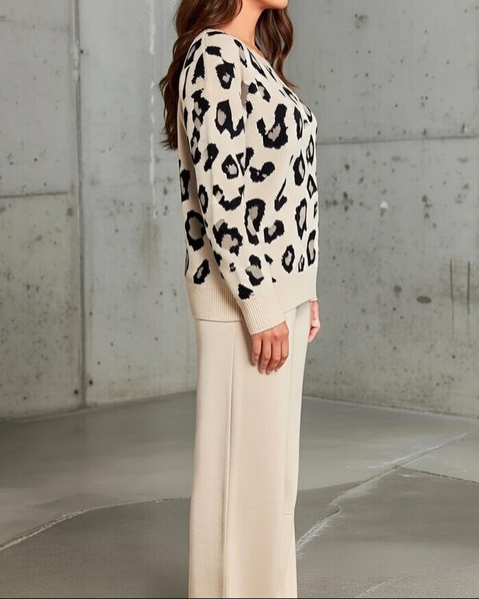 Tabitha | Women's Relaxed Fit Leopard Print Sweater Ensemble