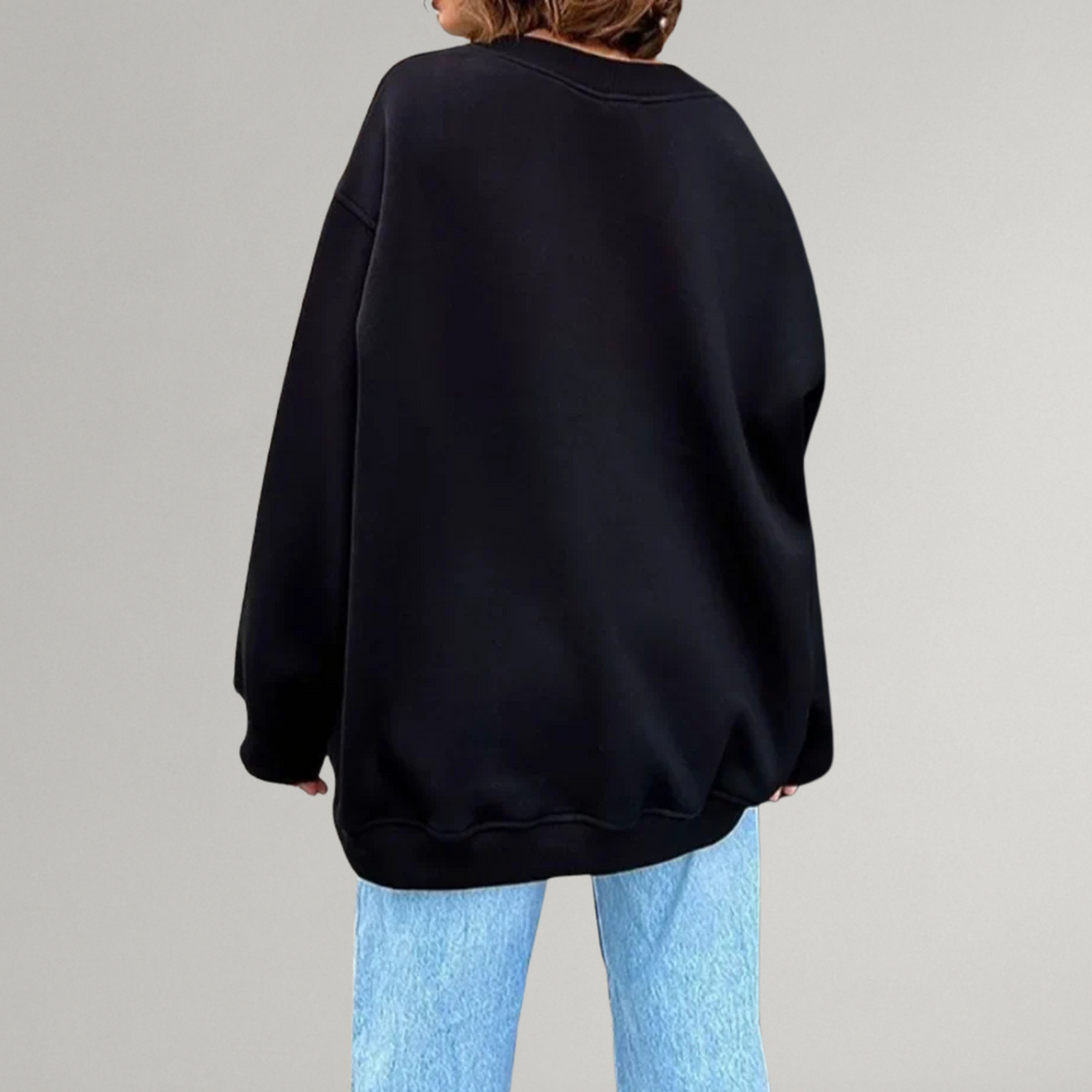 Women's Cozy Oversized Sweater: Stylish Comfort for Any Occasion