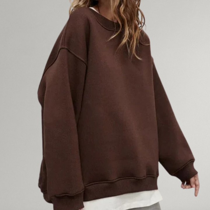 Women's Cozy Oversized Sweater: Stylish Comfort for Any Occasion