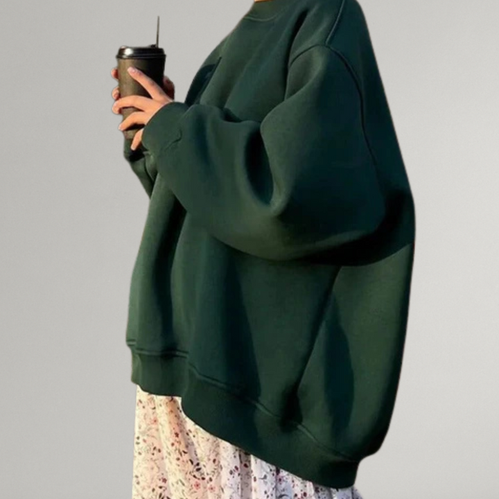 Women's Cozy Oversized Sweater: Stylish Comfort for Any Occasion